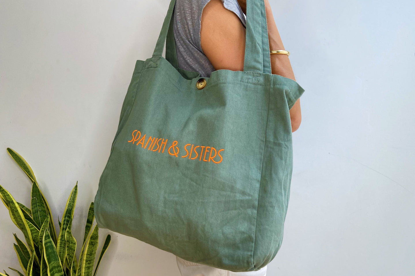 SHOPPER COTTON EMBROIDERY  BAG - OLIVE
