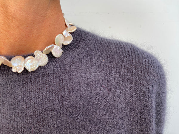 FLAT PEARL NECKLACE