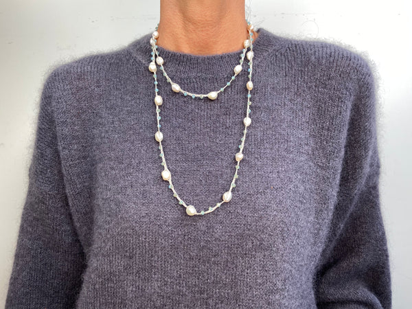 LONG PEARL CROCHET NECKLACE BLUE