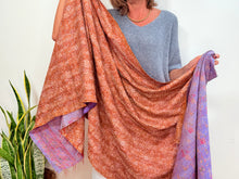 Cargar imagen en el visor de la galería, SILK SCARF 5
