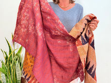 Cargar imagen en el visor de la galería, SILK SCARF 10
