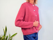 Lade das Bild in den Galerie-Viewer, CAROLINE MOHAIR CARDIGAN - FRESA
