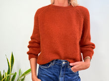 Load image into Gallery viewer, EVA MOHAIR JUMPER - BROWN
