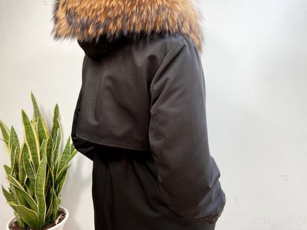 RABBIT/FOX PARKA - BLACK