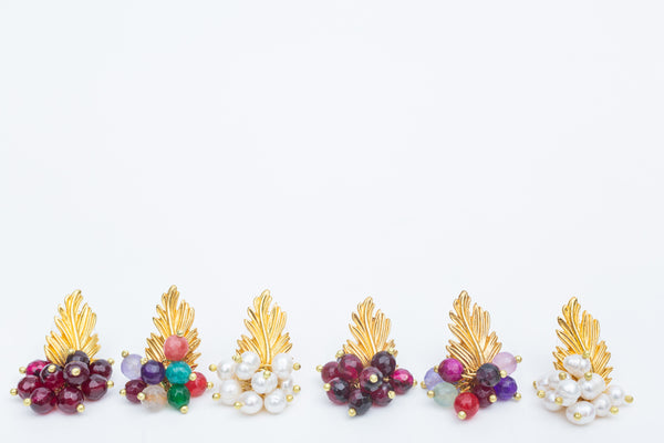 SHORT GRAPE EARRING - PEARL