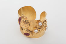 Load image into Gallery viewer, POMEGRANATE CUFF BRACELET - BURGUNDY
