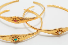 Lade das Bild in den Galerie-Viewer, SUN BANGLE BRACELET - PEARL
