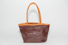 Charger l'image dans la galerie, BICOLOR BASKET BAG - CHOCOLATE
