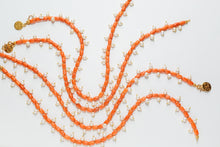 Lade das Bild in den Galerie-Viewer, ORUGA NECKLACE
