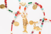 Charger l'image dans la galerie, GOLD FISH LONG NECKLACE - CORAL
