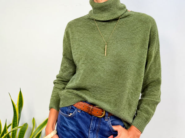 GRETA ROLLKRAGENJERSEY - GRAU