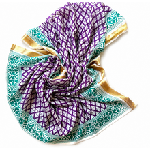 Carica l'immagine nel visualizzatore di Gallery, BLOCK PRINT PURPLE- GREEN
