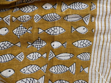 Cargar imagen en el visor de la galería, PAREO PECES OCRE
