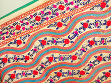 Carica l'immagine nel visualizzatore di Gallery, EMBROIDERY SILK SCARF 34
