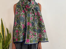 Carica l'immagine nel visualizzatore di Gallery, FRIDA SILK SCARF 7
