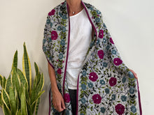 Cargar imagen en el visor de la galería, FRIDA SILK SCARF 1
