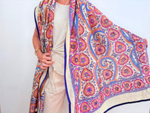 Carica l'immagine nel visualizzatore di Gallery, EMBROIDERY SILK SCARF 30
