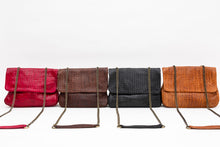 Cargar imagen en el visor de la galería, TESI BAG  CHOCOLATE
