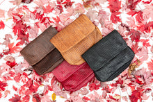 Cargar imagen en el visor de la galería, TESI BAG  CHOCOLATE
