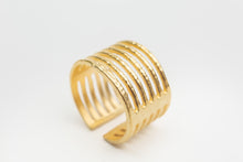 Load image into Gallery viewer, MINI CLEOPATRA RING
