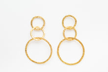 Load image into Gallery viewer, TRIPLE BOTERO EARRING
