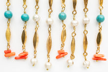 Load image into Gallery viewer, VINTAGE CHAIN EARRING

