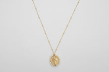 Load image into Gallery viewer, NEW MEDAL NECKLACE - PEARL

